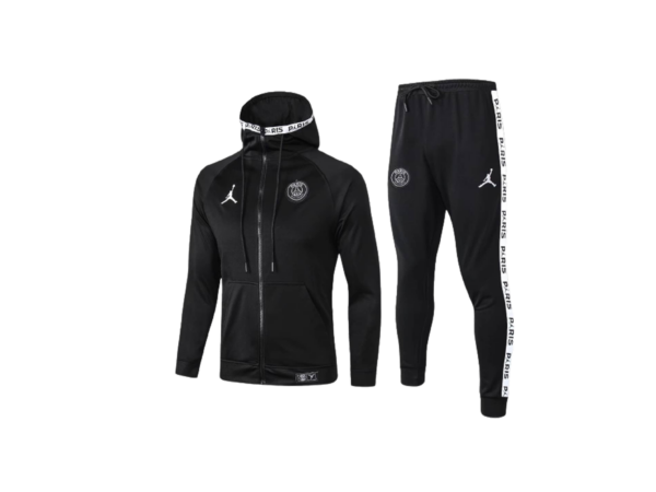 Nike Set: Tech Fleece – Paris Black