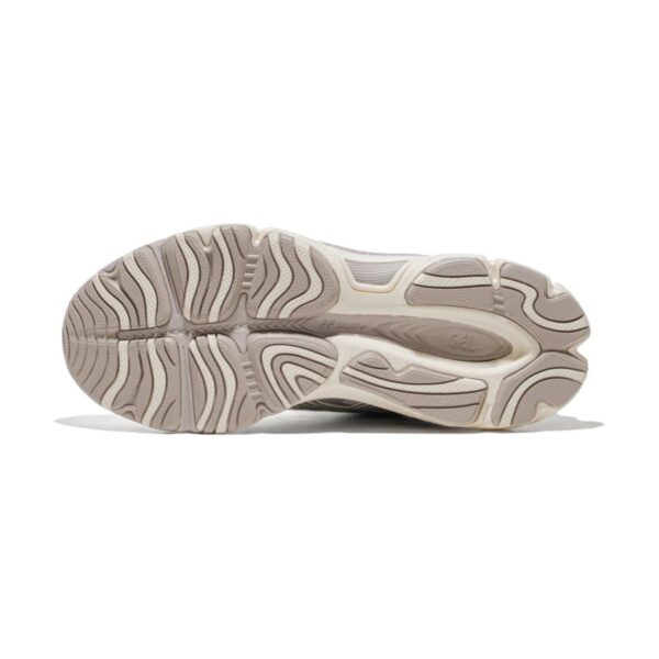 ASICS Gel-NYC 2.0 Smoke Grey Pure Silver ASICS Gel-NYC 2.0 Smoke Grey Pure Silver | STYLO