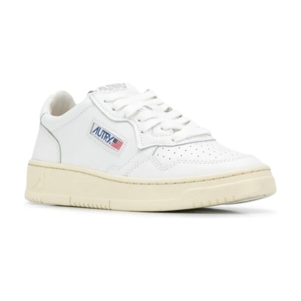 Autry White Autry White | STYLO