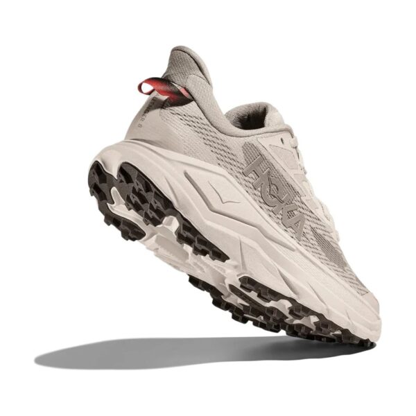Hoka Challenger 8 Stucco/Asphalt Grey Hoka Challenger 8 Stucco/Asphalt Grey | STYLO