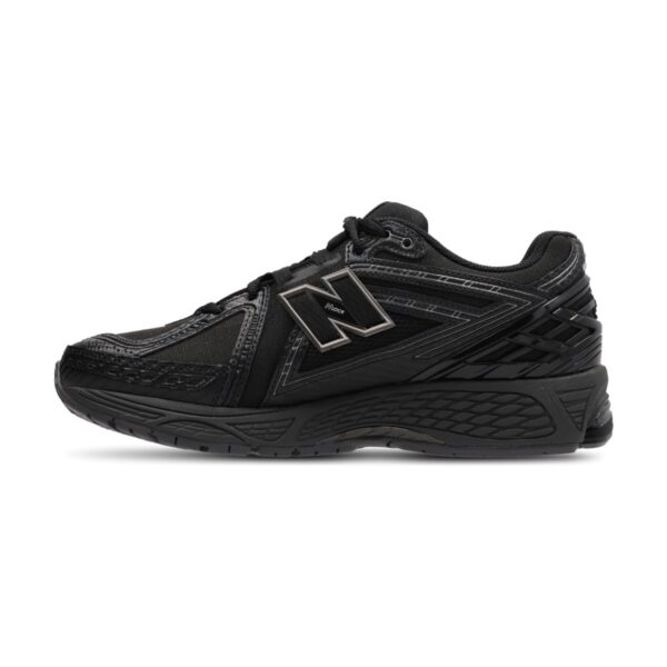 New Balance 1906R Black Silver Metallic New Balance 1906R Black Silver Metallic | STYLO