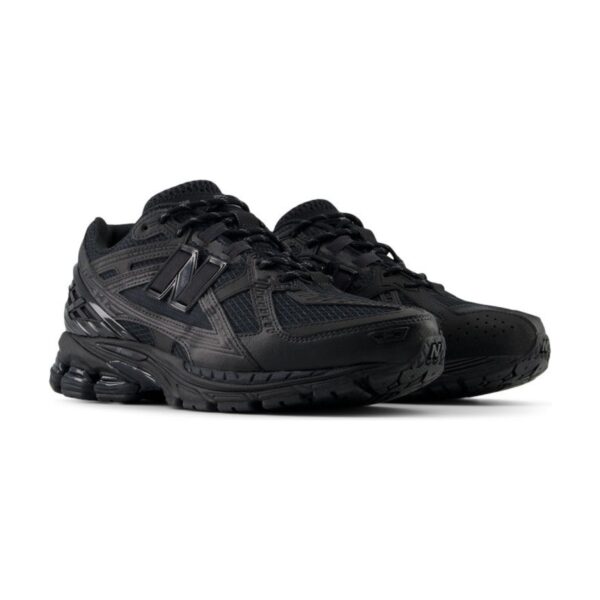 New Balance 1906U Triple Black New Balance 1906U Triple Black | STYLO