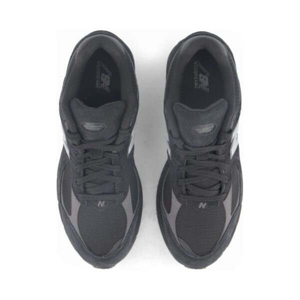 New Balance 2002R Black Silver New Balance 2002R Black Silver | STYLO