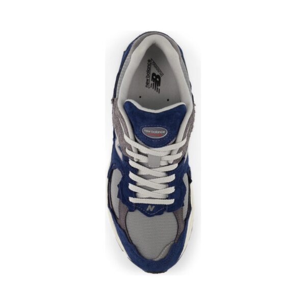 New Balance 2002R Navy Raincloud | STYLO
