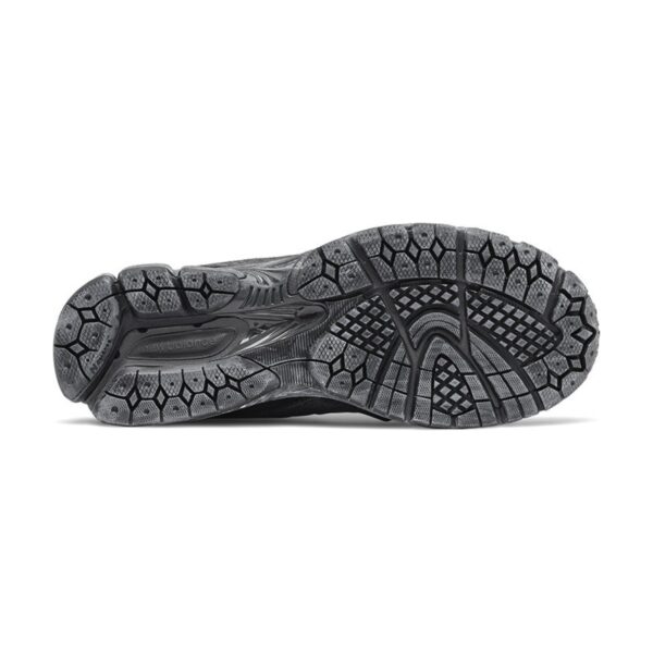New Balance 2002R Protection Pack Phantom New Balance 2002R Protection Pack Phantom | STYLO