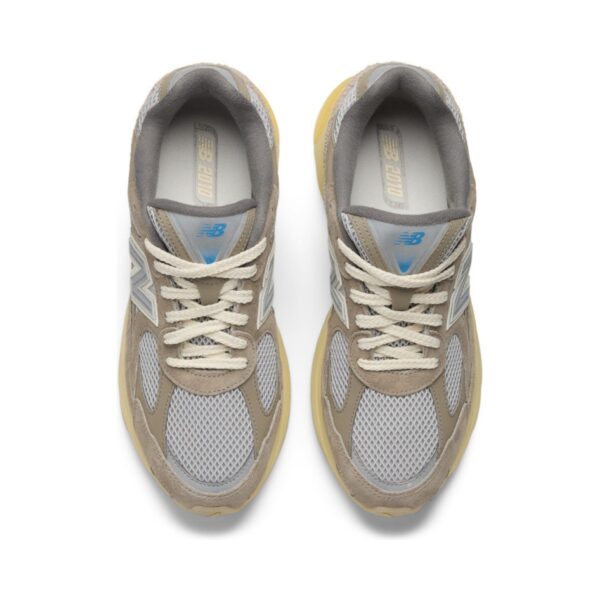 New Balance 2010 Grey Days | STYLO