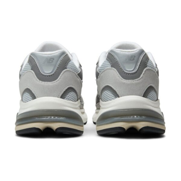 New Balance 2010 Raincloud | STYLO