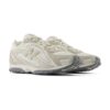 New Balance 204L Angora Linen New Balance 204L Angora Linen | STYLO