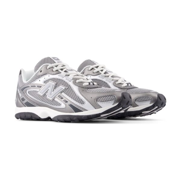 New Balance 204L Dark Silver Metallic New Balance 204L Dark Silver Metallic | STYLO