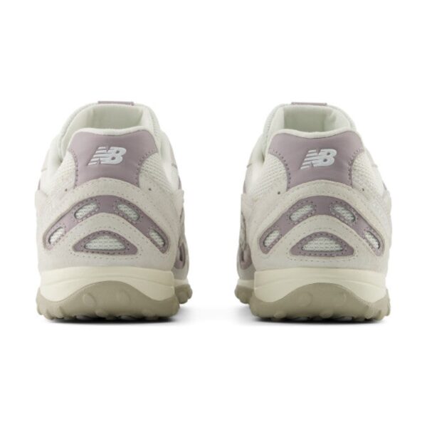 New Balance 204L Reflection Truffle Salt New Balance 204L Reflection Truffle Salt | STYLO