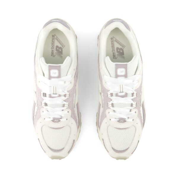 New Balance 204L Reflection Truffle Salt New Balance 204L Reflection Truffle Salt | STYLO