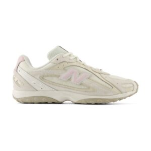 New Balance 204L Sea Salt Stone Pink New Balance 204L Sea Salt Stone Pink | STYLO