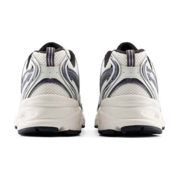 New Balance 530 Sea Salt Magnet New Balance 530 Sea Salt Magnet | STYLO