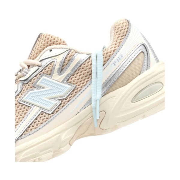 New Balance 740 Beige Tan | STYLO
