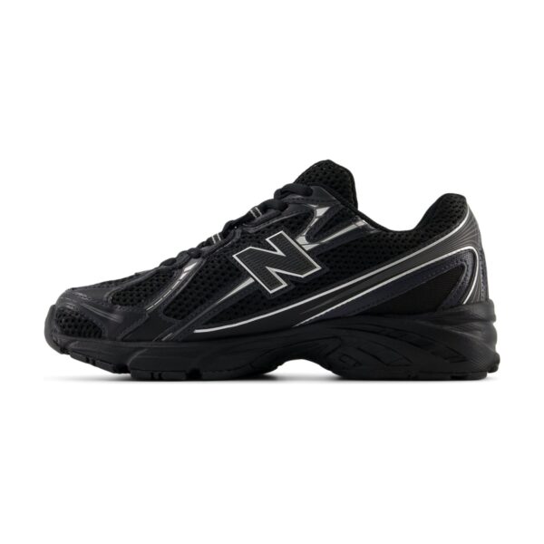 New Balance 740 Black Silver Metallic | STYLO