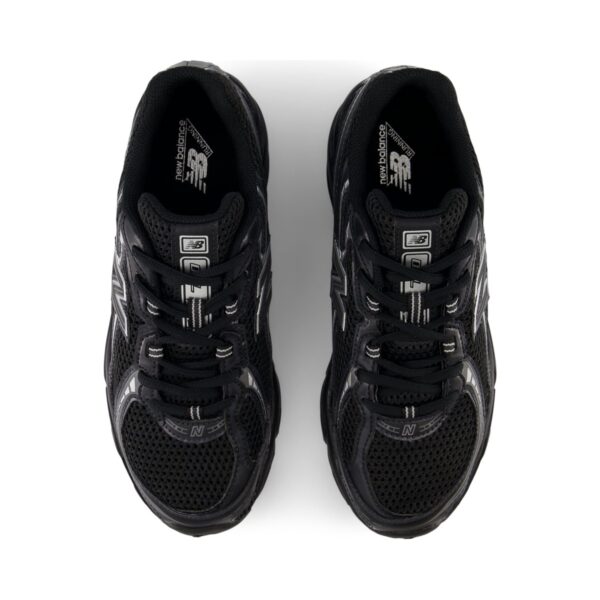 New Balance 740 Black Silver Metallic | STYLO