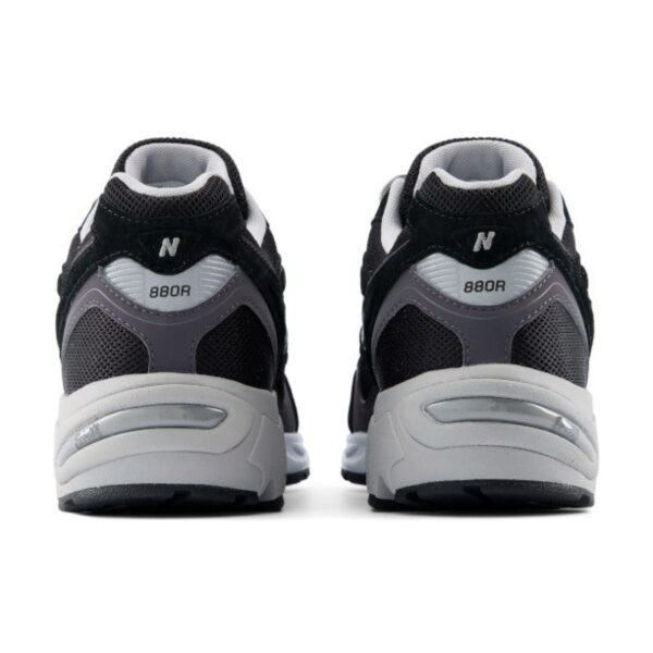New Balance 880R Black Castlerock | STYLO