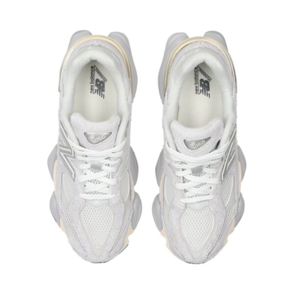 New Balance 9060 Grey Cream | STYLO