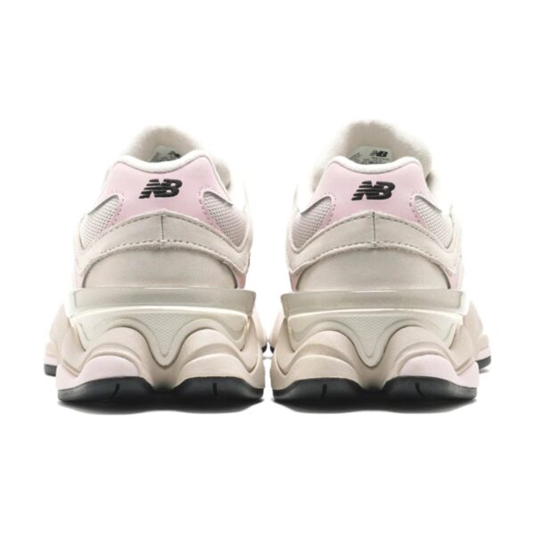 New Balance 9060 Moonbeam Rose | STYLO