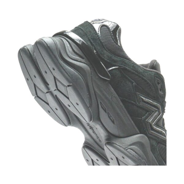 New Balance 9060 Triple Black Patent New Balance 9060 Triple Black Patent | STYLO