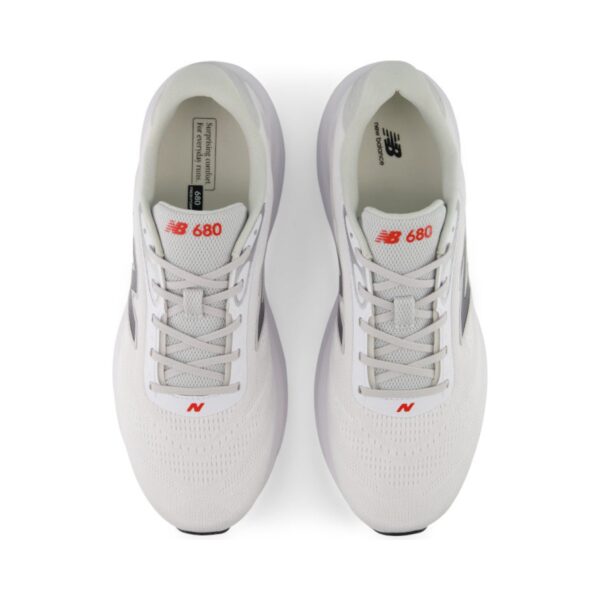 New Balance Fresh Foam 680v8 Light Grey Black New Balance Fresh Foam 680v8 Light Grey Black | STYLO