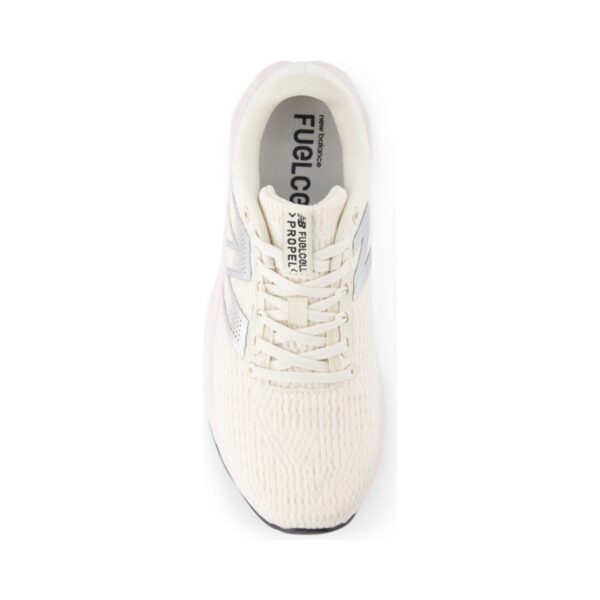 New Balance FuelCell Propel v5 Cream Silver | STYLO