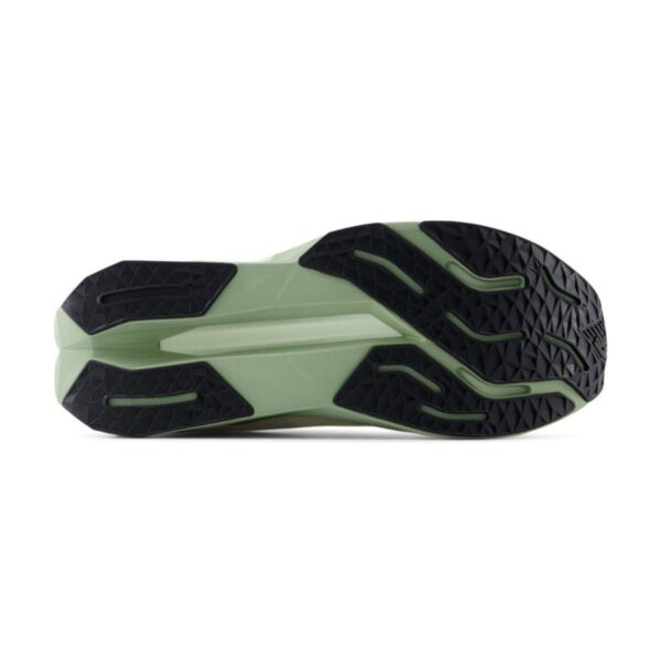 New Balance FuelCell Propel v5 Permafrost Garter Snake New Balance FuelCell Propel v5 Permafrost Garter Snake | STYLO