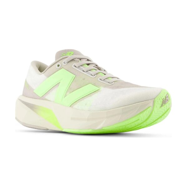 New Balance FuelCell Rebel V4 Beige/White New Balance FuelCell Rebel V4 Beige/White | STYLO