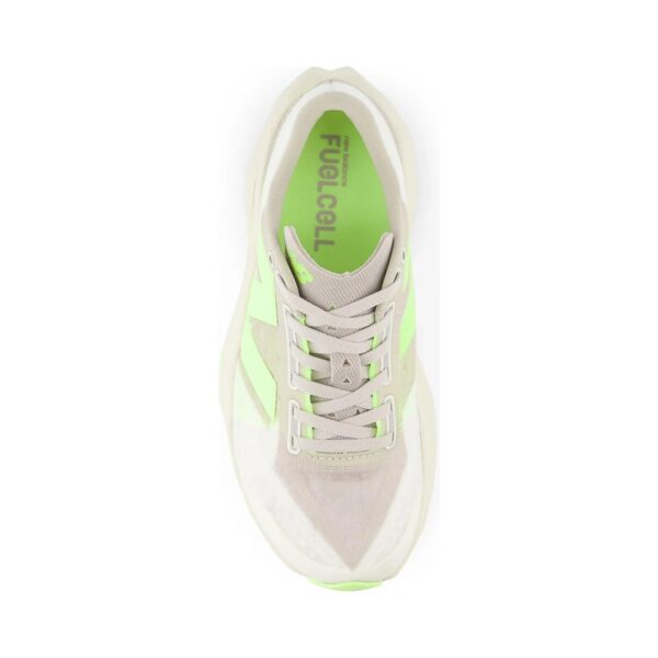 New Balance FuelCell Rebel V4 Beige/White New Balance FuelCell Rebel V4 Beige/White | STYLO