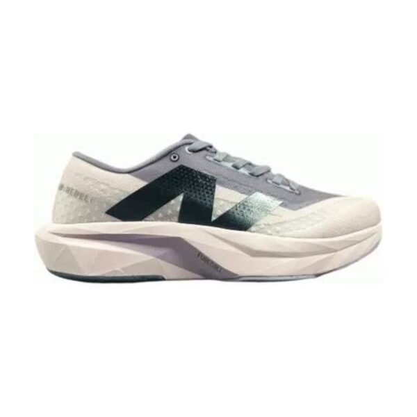 New Balance Fuelcell Rebel V4 Carbono Ligero | STYLO