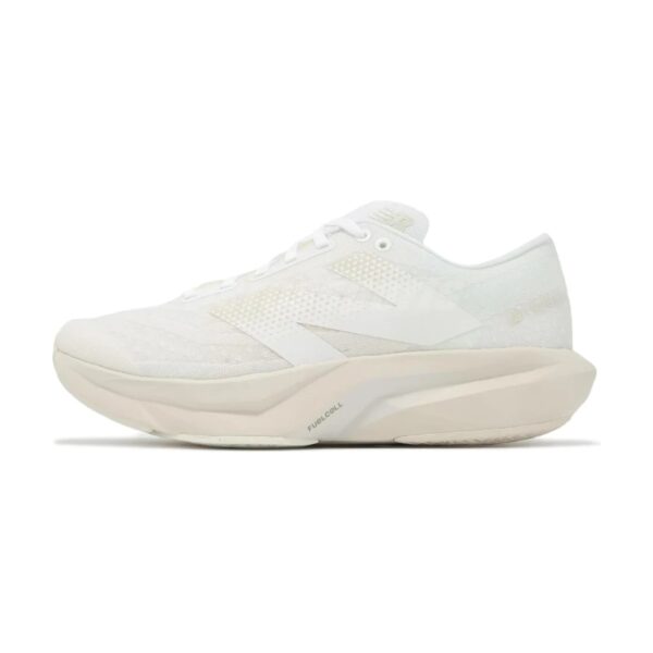 New Balance FuelCell Rebel v4 White Linen | STYLO