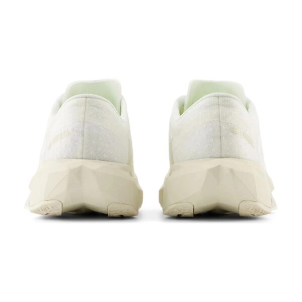 New Balance FuelCell Rebel v4 White Linen | STYLO