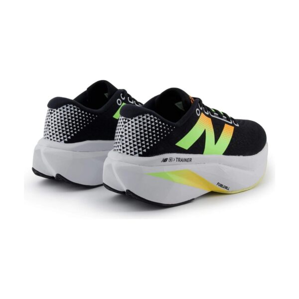 New Balance FuelCell SuperComp Trainer v3 Black | STYLO