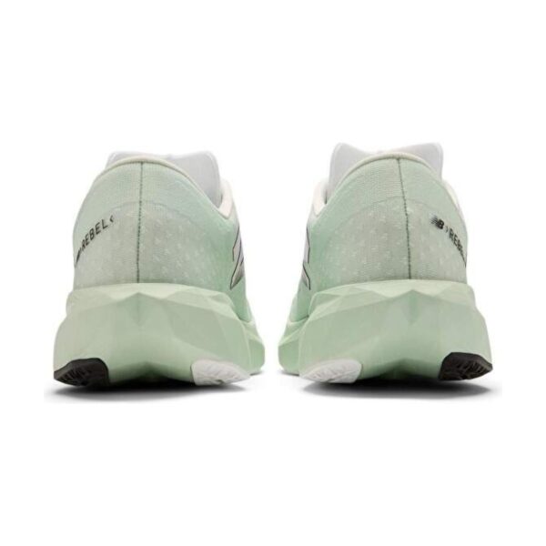 New Balance Rebel V4 Green New Balance Rebel V4 Green | STYLO