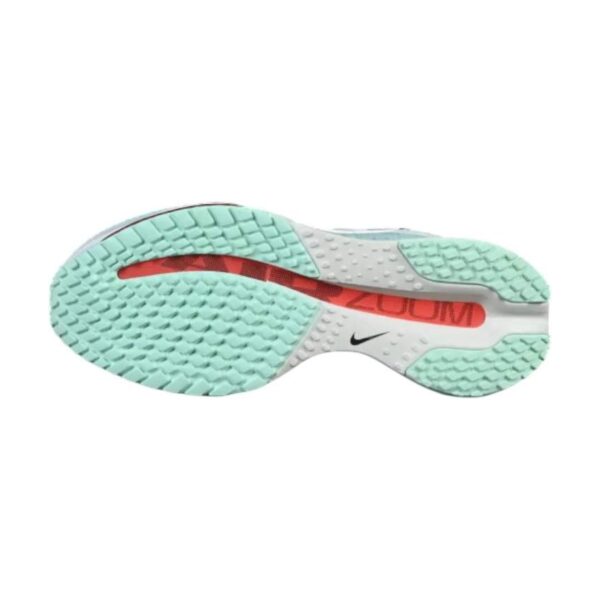 Nike Pegasus Premium Barely Green | STYLO