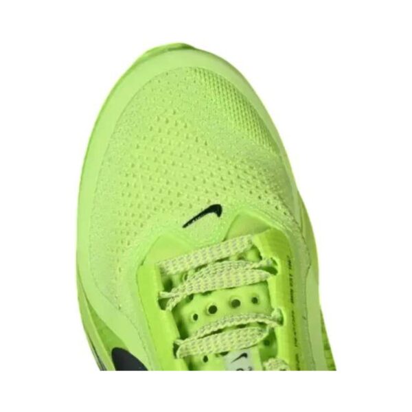 Nike Pegasus Premium Volt Black | STYLO