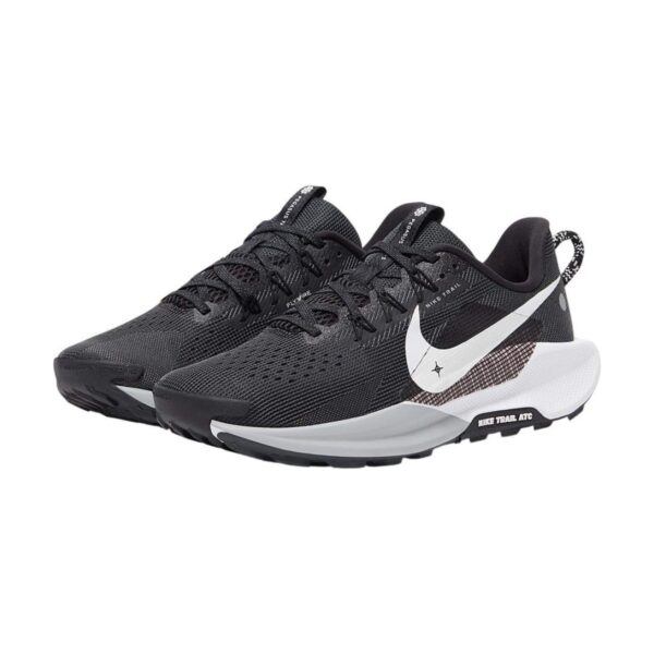 Nike Pegasus Trail 5 Black/White | STYLO