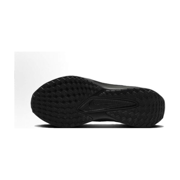 Nike Quest 6 Black Nike Quest 6 Black | STYLO