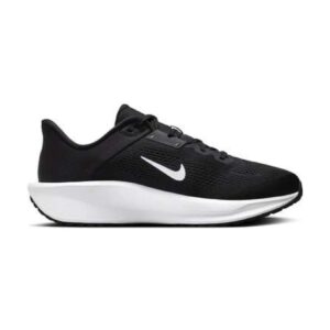 Nike Quest 6 Black/White | STYLO