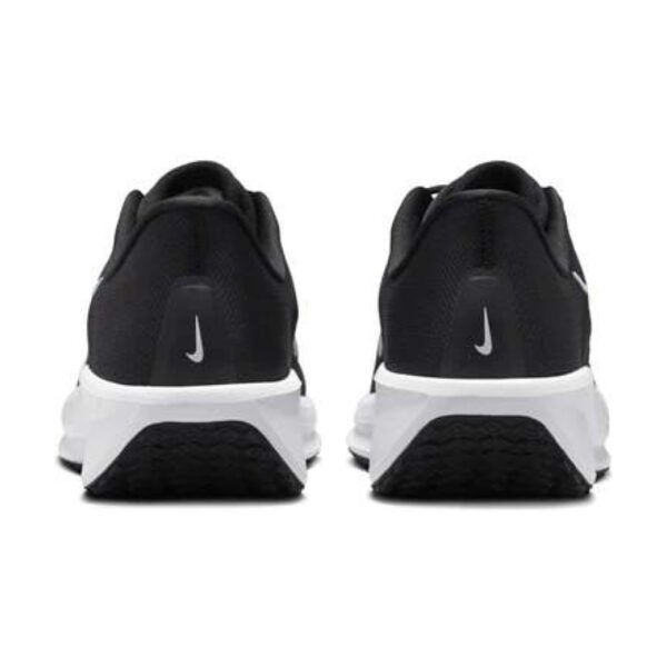 Nike Quest 6 Black/White Nike Quest 6 Black/White | STYLO