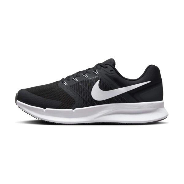 Nike Run Swift 3 Black White | STYLO