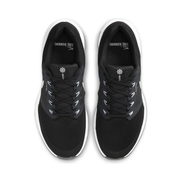 Nike Run Swift 3 Black White | STYLO