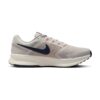 Nike Run Swift 3 Iron Ore Thunder Blue | STYLO