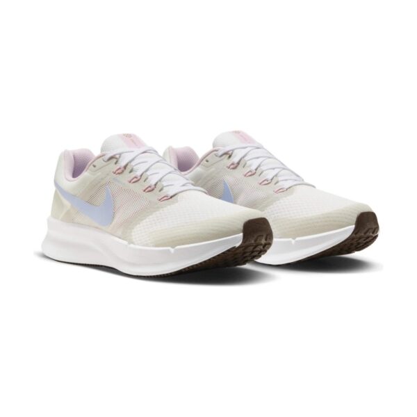 Nike Run Swift 3 White Nike Run Swift 3 White | STYLO