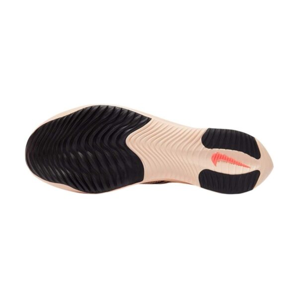 Nike Streakfly Pale Ivory | STYLO