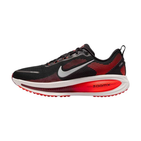 Nike Vomero 18 Black/Red | STYLO
