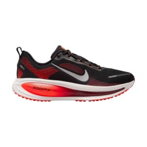 Nike Vomero 18 Black/Red | STYLO