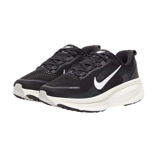 Nike Vomero 18 Black/Summit White | STYLO