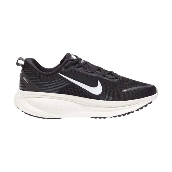 Nike Vomero 18 Black/Summit White | STYLO
