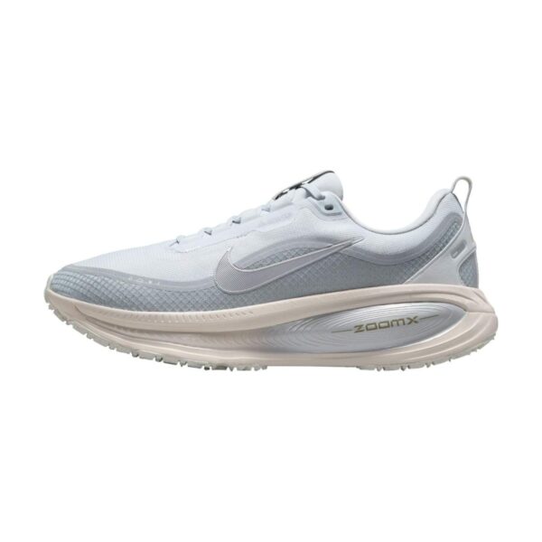 Nike Vomero 18 GORE-TEX Waterproof Pure Platinum Nike Vomero 18 GORE-TEX Waterproof Pure Platinum | STYLO